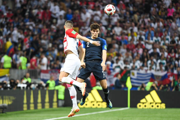 尽管全球经 尽管全球经