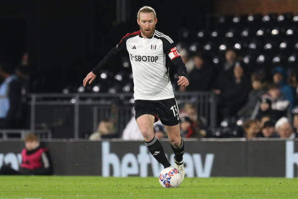 裘德·贝灵汉（Jude Bellingham）的女友从圣地亚哥·伯纳乌（Santiago Bernabeu）看着看台时对男人的团队感到印象深刻.