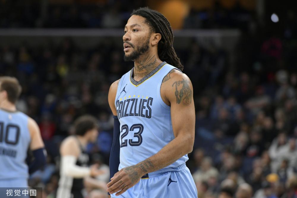 青少年组的 青少年组的