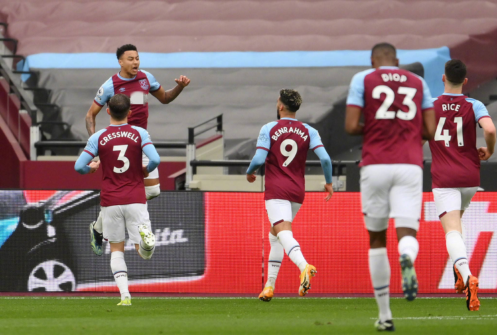 在他职业生 在他职业生