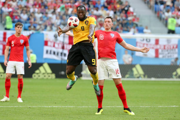 稳定成了皇 稳定成了皇