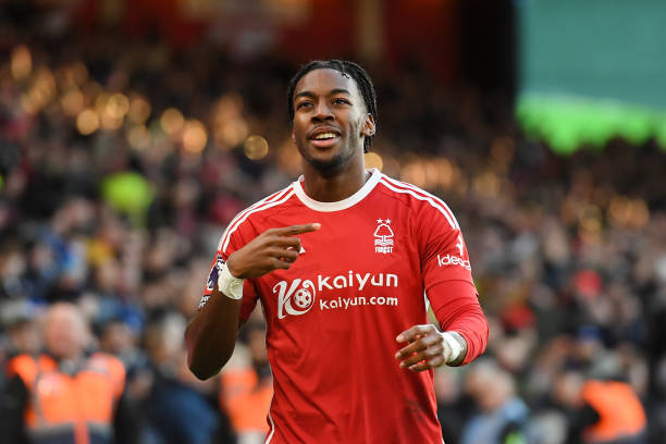 感谢郑钦文！萨巴伦卡2-0掀翻佩古拉，成阳光双赛最大赢家.